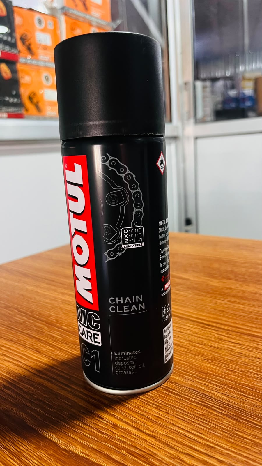Motul Chain Lube (C2) and Chain clean (C1) 400 ML Combo