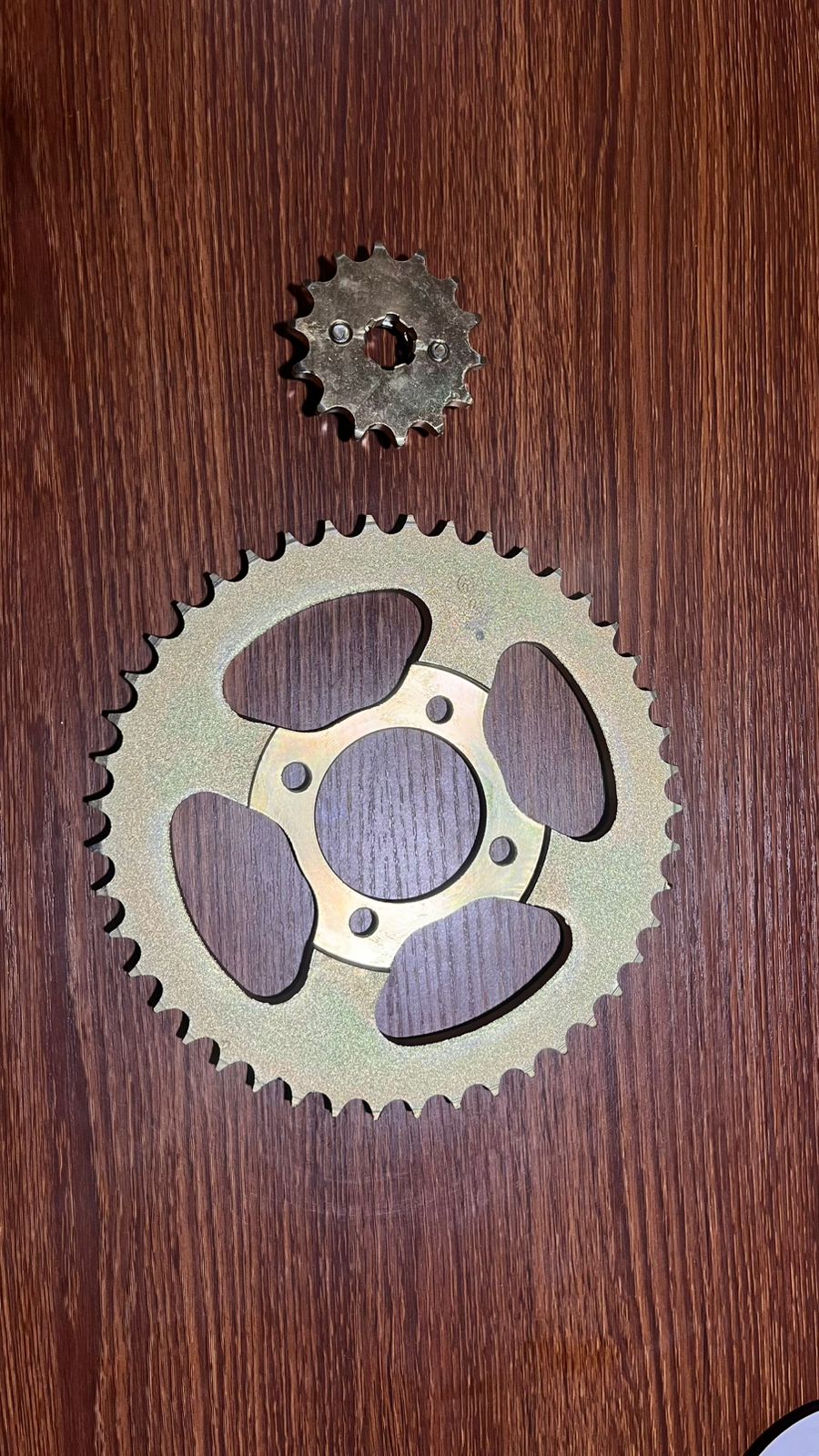 Rolon Chain Sprocket Kit for Hero Splendor | 108L Chain | 14T Front Sprocket | 45T Rear Sprocket | Complete Set